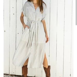 En Creme magnolia farmhouse dress white black size medium new with tags